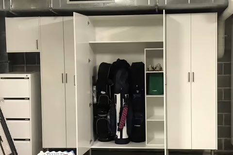 golf bag storage